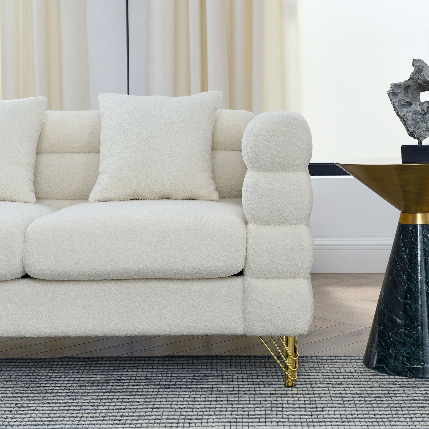 Streamline and Sleek Modern Sectional Sofa