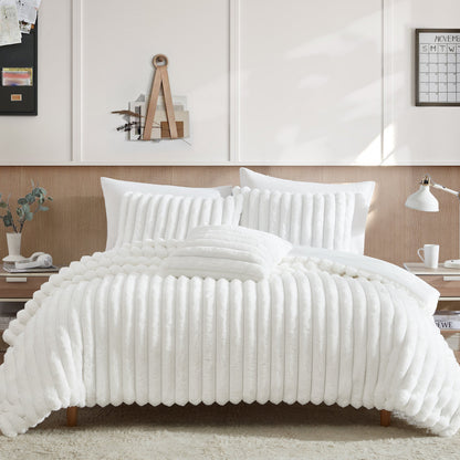 Everett White Micro Mink King Bedding Set