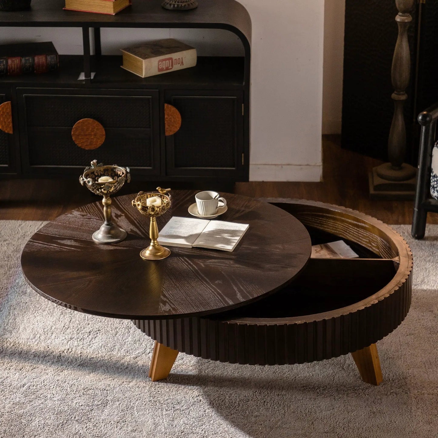 Round Retro Coffee Table with Solid Wood Legs