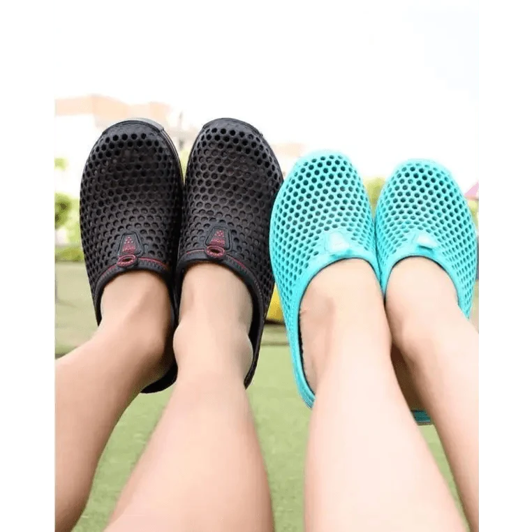 Stevvex unisex mesh garden clogs, closed-toe sandals in black and turquoise, two pairs on Tampa Home & Garden Store