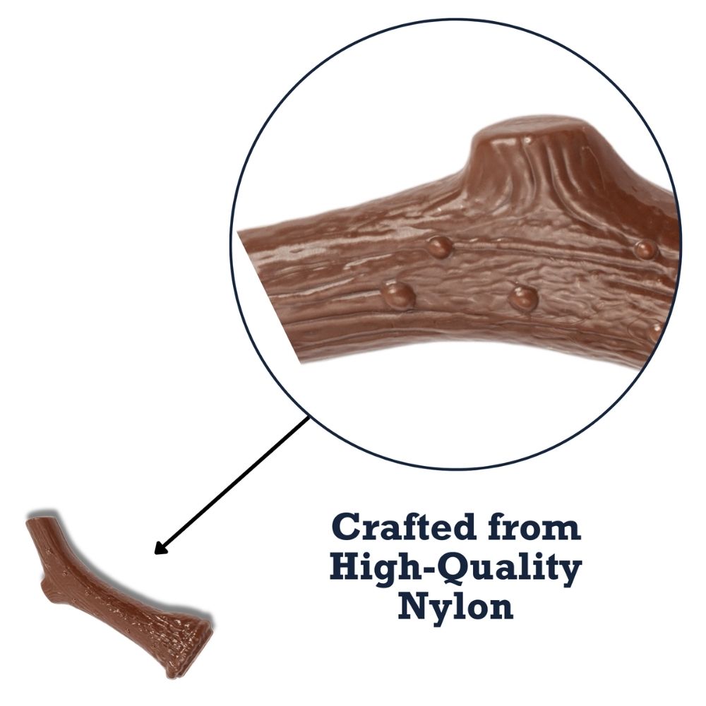 Juguete masticable para perros Country Living con asta de nailon y sabor a pollo natural