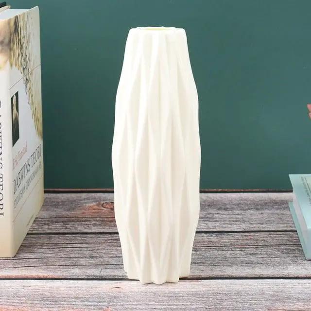 Creative White Ceramic Flower Vase Centerpiece