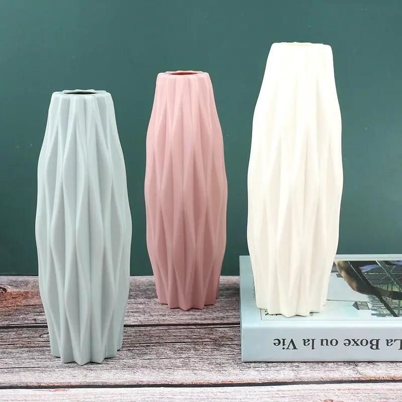 Creative White Ceramic Flower Vase Centerpiece