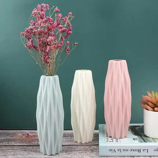Creative White Ceramic Flower Vase Centerpiece