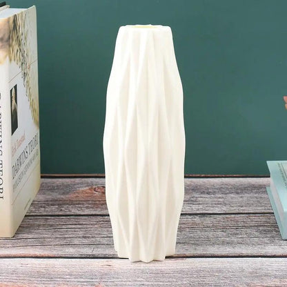 Creative White Ceramic Flower Vase Centerpiece