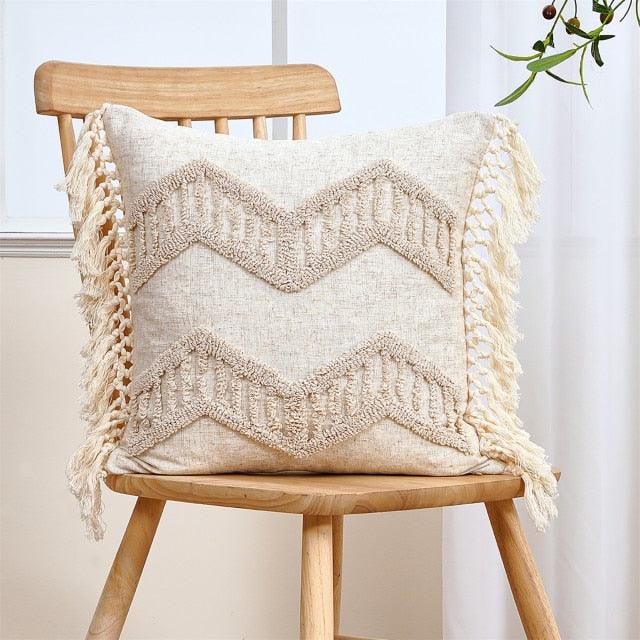 Cushion Cover beige cotton-linen hand-woven tufted with fringe Stevvex on Tampa Home & Garden Store