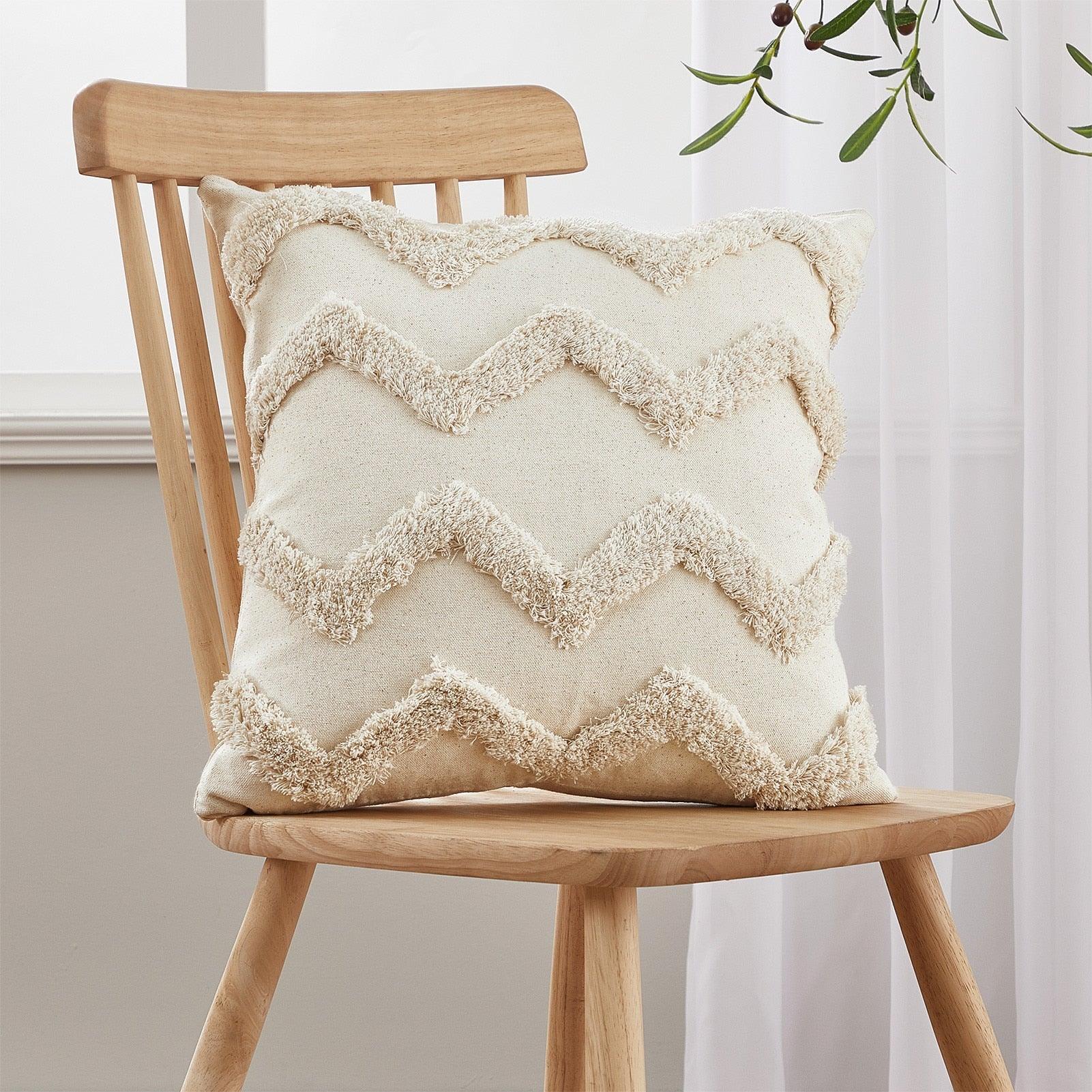 Cushion cover beige tufted with fringe, cotton-linen handwoven Stevvex on Tampa Home & Garden Store