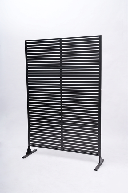 Sturdy And Black Metal Outdoor Privacy Screen