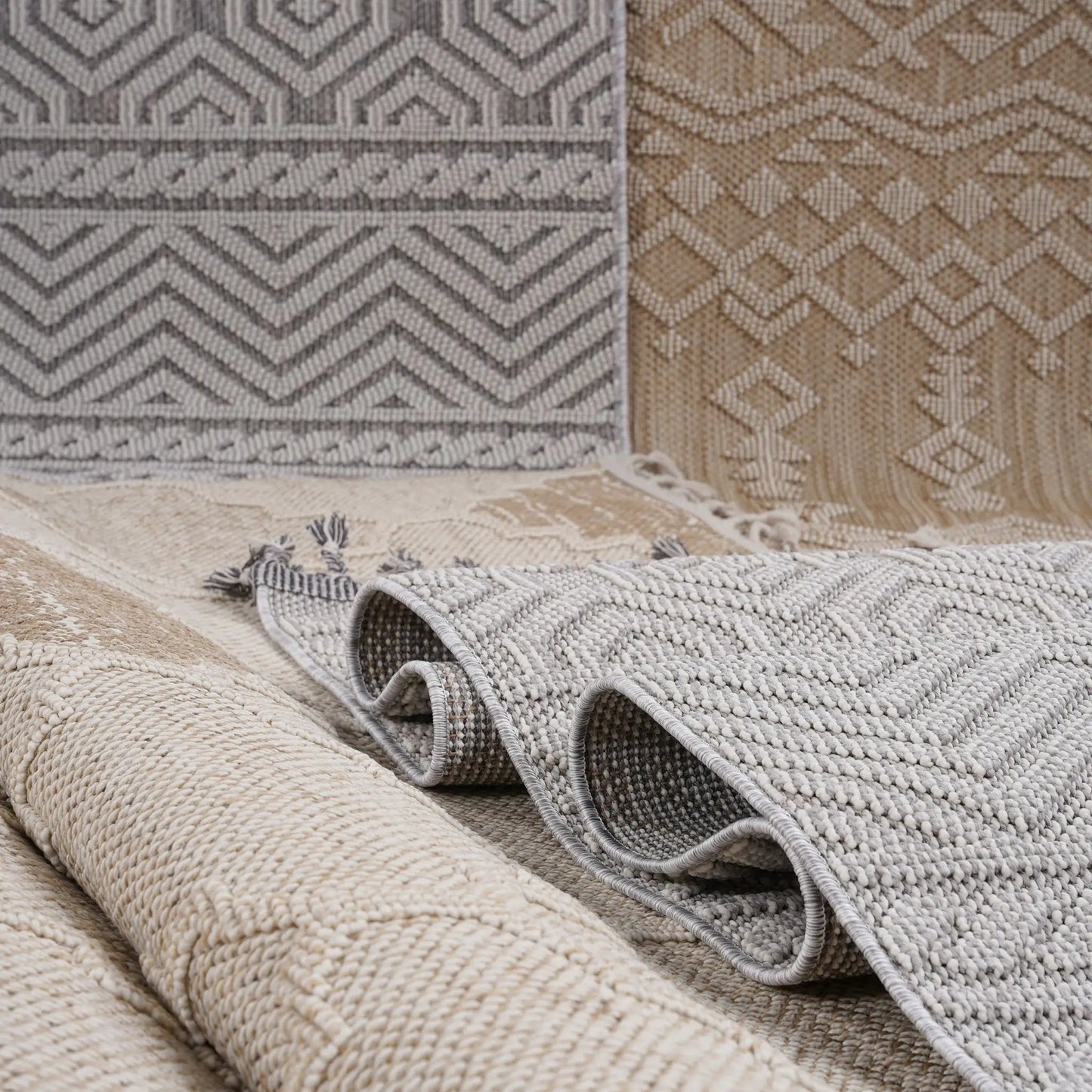 Guros Trellis Area Rug for Indoor and Outdoor Use
