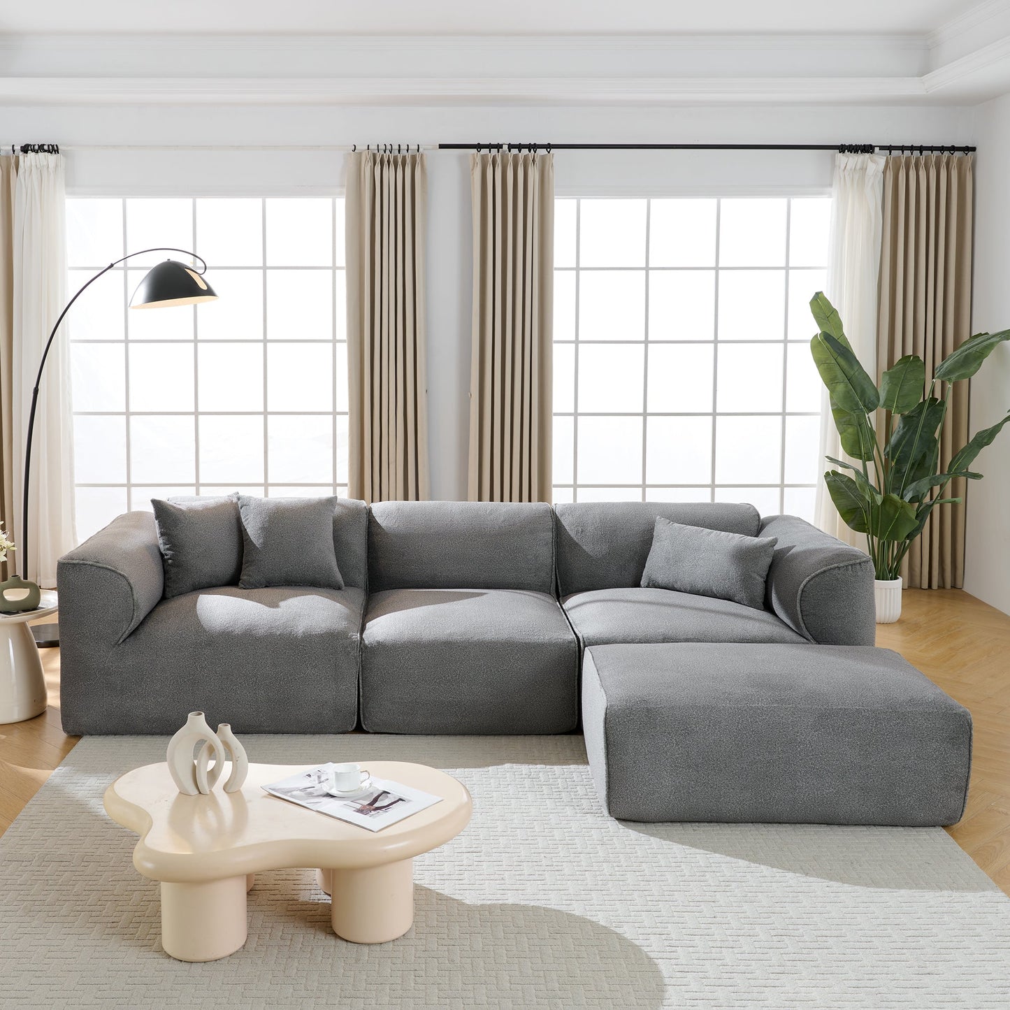 U Style Luxury Sofa for a Modern Living Room