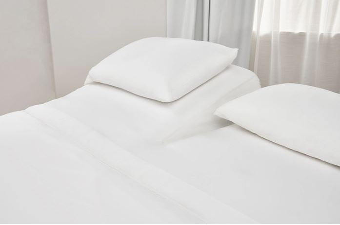 BedGear Hyper-Cotton sheet set bright white with pillowcases by HouseOfZazla on Tampa Home & Garden Store