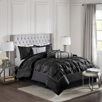 7 Piece Tufted Comforter Set in Black Cal King