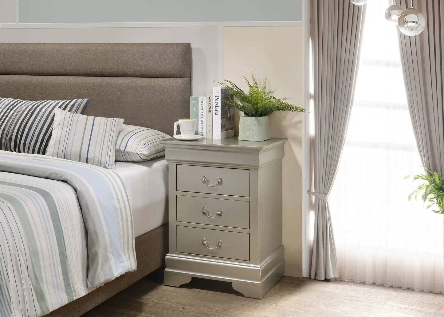 Louis Philippe Nightstand in Wood Veneer