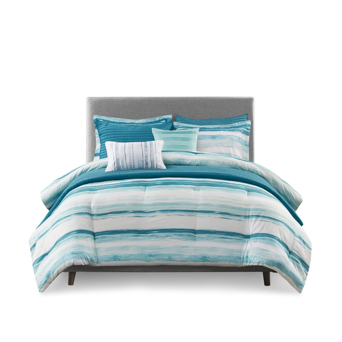 8 Piece Aqua Seersucker Quilt and Comforter Set