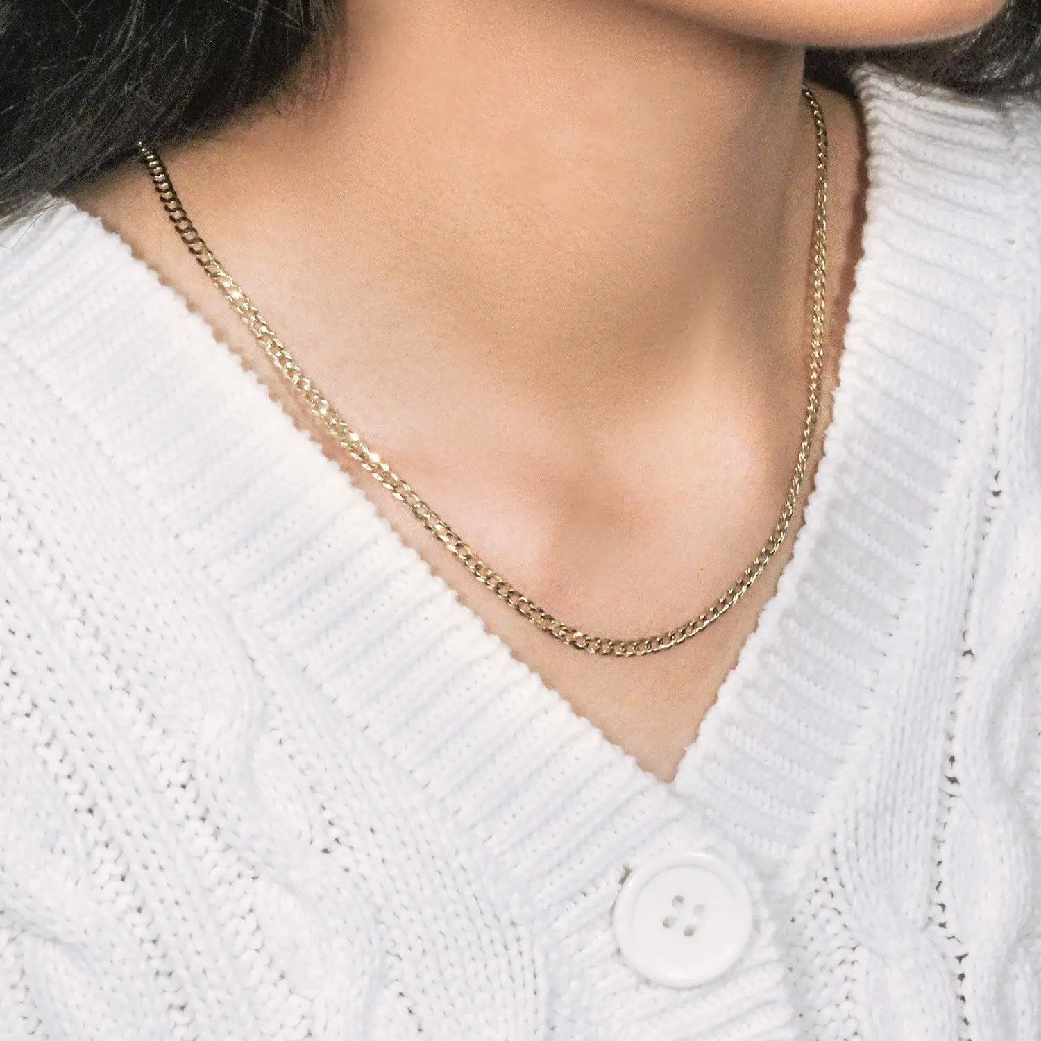 14k yellow gold solid curb chain necklace 3.20 mm worn on model on Tampa Home & Garden Store