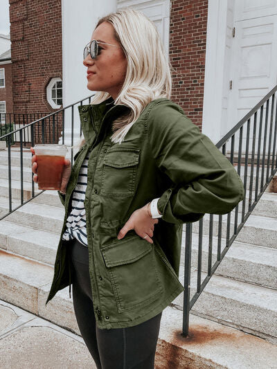 Retro pocketed long sleeve zip-up jacket olive green Stevvex lightweight with front pockets on Tampa Home & Garden Store