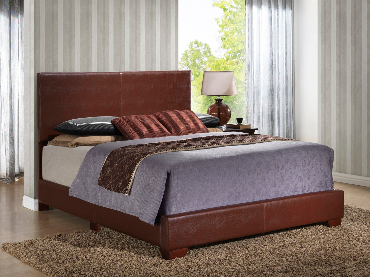 Glory Aaron Queen Platform Bed for a Bedroom