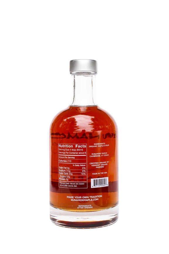 Sirop d'érable pur biologique du Vermont, coupé par le fabricant de sucre