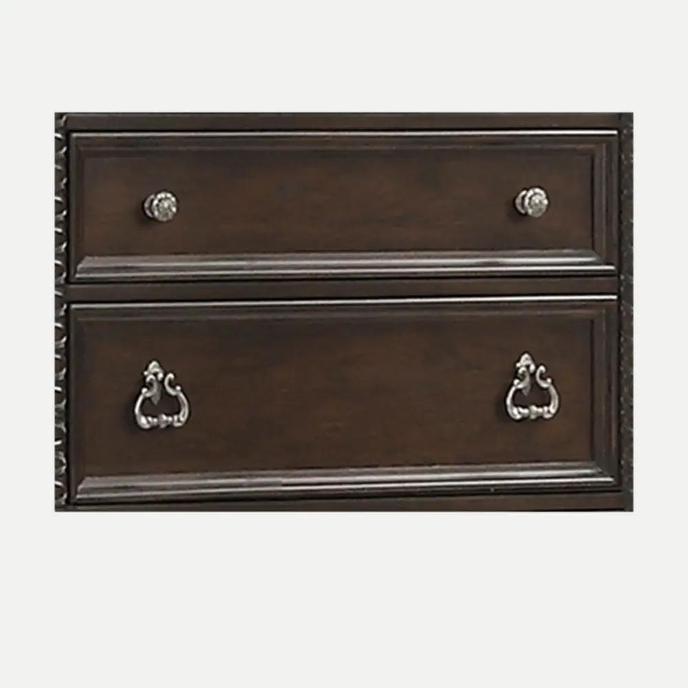 Traditional 5 Drawer Chest in Mahogany Finish