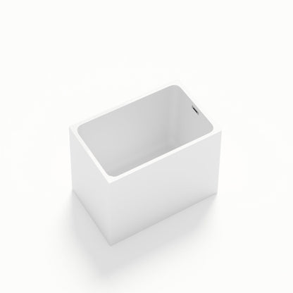 Modern glossy white freestanding acrylic bathtub by HouseOfZazla on Tampa Home & Garden Store