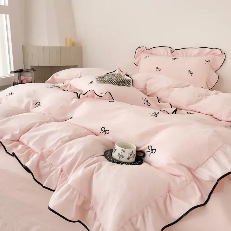 The Bow And Embroidery Bedding Set For Bedrooms