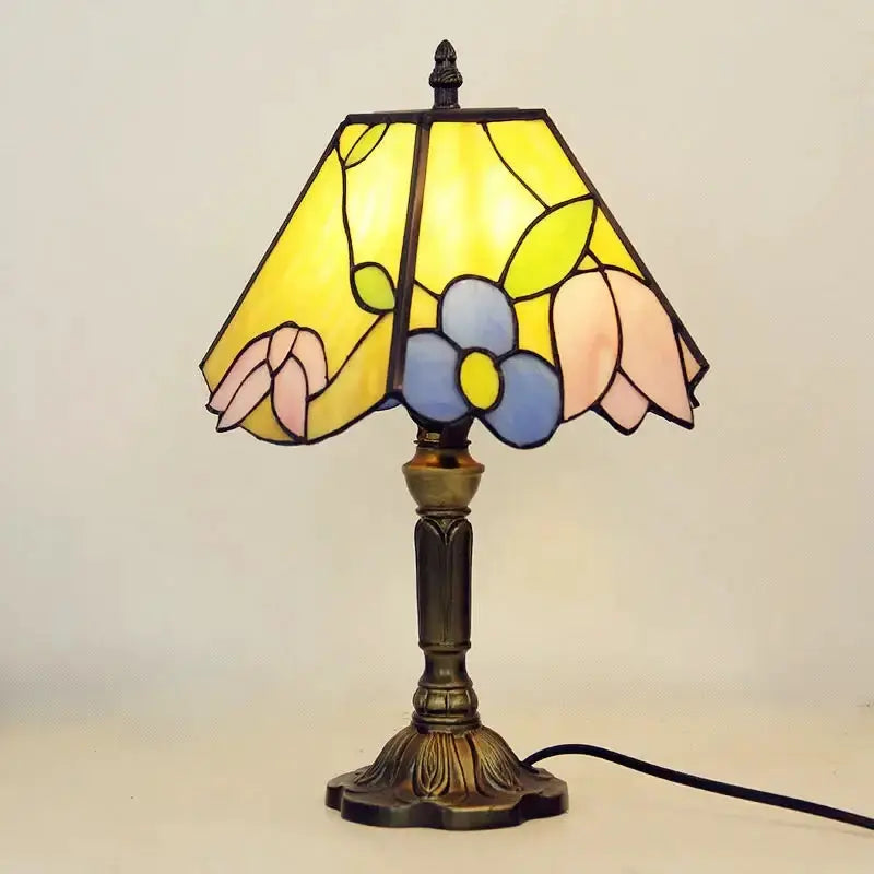 Retro Baroque Led Table Lamps With Stained Glass