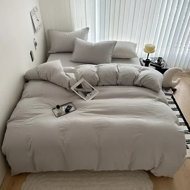 Gray Cotton Bedding with Duvet Cover and Sheets