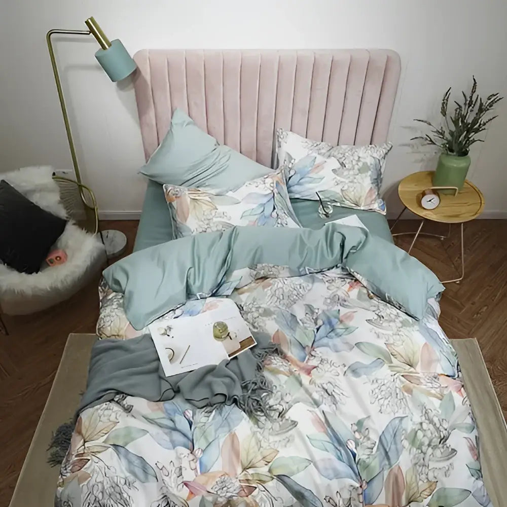 Luxury Navy and Gold Egyptian Cotton Bedding