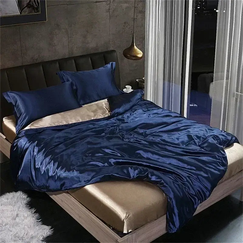 Elegant Silver and Gold Mulberry Silk Bedding