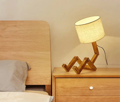 Wooden Robot Shape Creative Table Lamp Indoor Study Fashion Reading Desk Lamp Nordic Modern Desktop Decorative Night Light