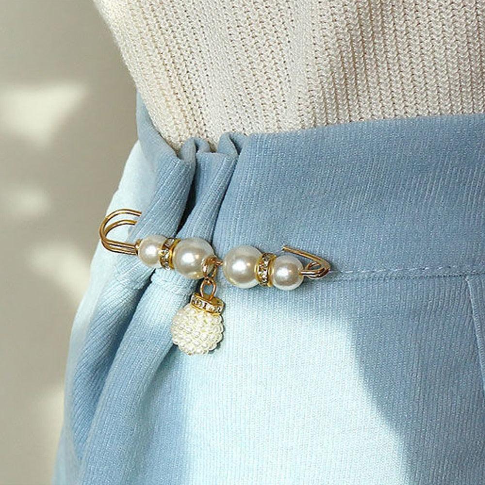 Stevvex detachable pants pin with pearls and shell charm gold buckle for jeans on Tampa Home & Garden Store
