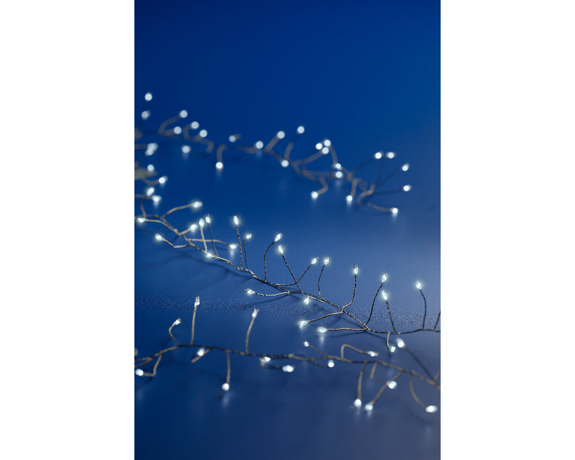 Guirnalda de luces compactas - 100 LED - Blanco frío - Cable plateado
