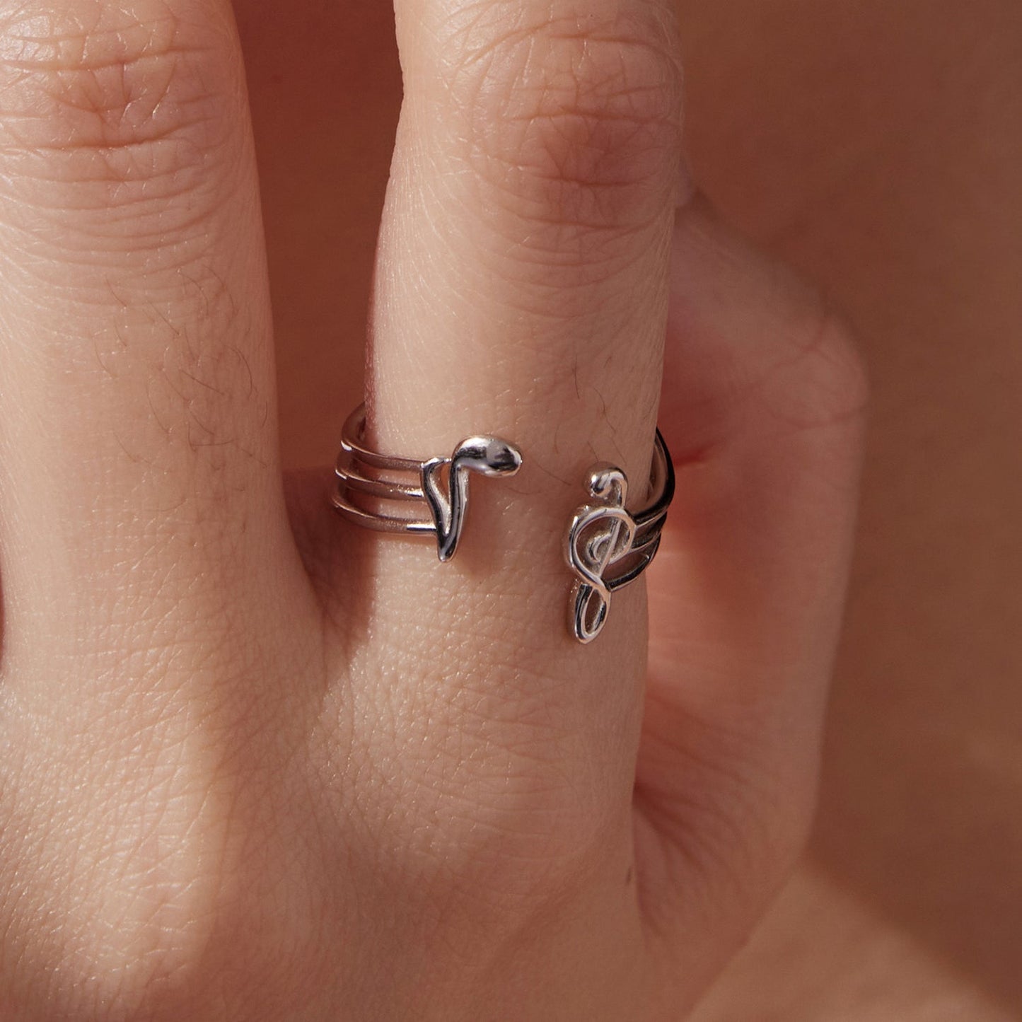 925 Sterling Silver Plated White Gold adjustable ring for women with a leaf charm on Tampa Home & Garden Store