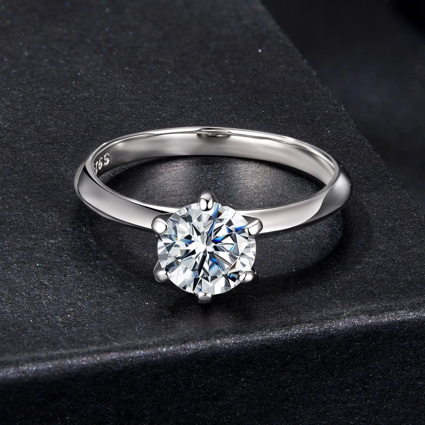 925 Sterling Silver Moissanite Ring with 1 Carat round center stone, size 6 on Tampa Home & Garden Store
