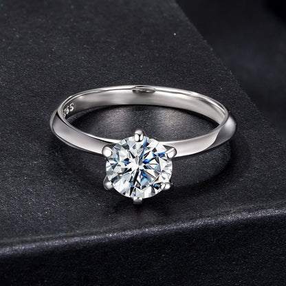 925 Sterling Silver Moissanite Ring with 1 Carat round center stone, size 6 on Tampa Home & Garden Store