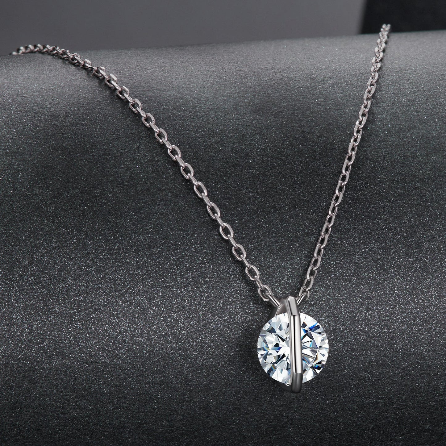 Necklace 925 sterling silver moissanite pendant with 0.65ct round stone on cable chain on Tampa Home & Garden Store