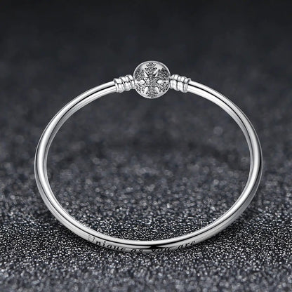 925 Sterling Silver women's bracelet with crystal snowflake charm, Bids.com on Tampa Home & Garden Store