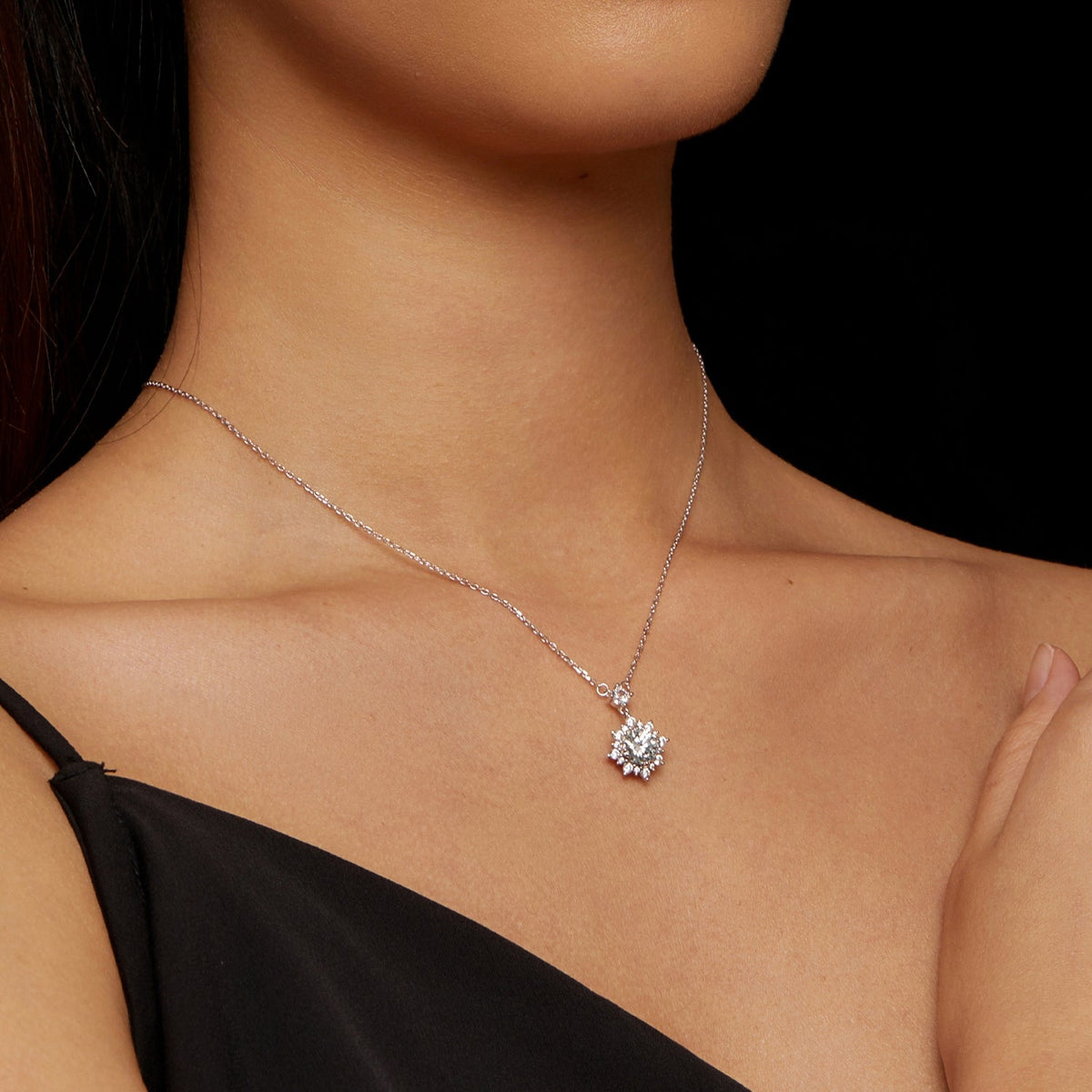925 Sterling Silver Moissanite Necklace with pavé setting pendant in platinum, 450mm on Tampa Home & Garden Store