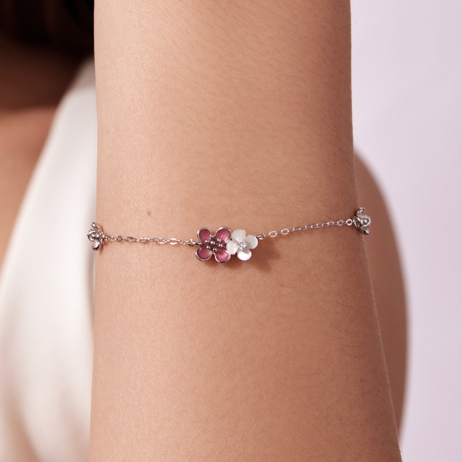 925 Sterling Silver Enamel Charm Bracelet with pavé CZ, pink/white flower charms, 15+6cm, Bids.com on Tampa Home & Garden Store