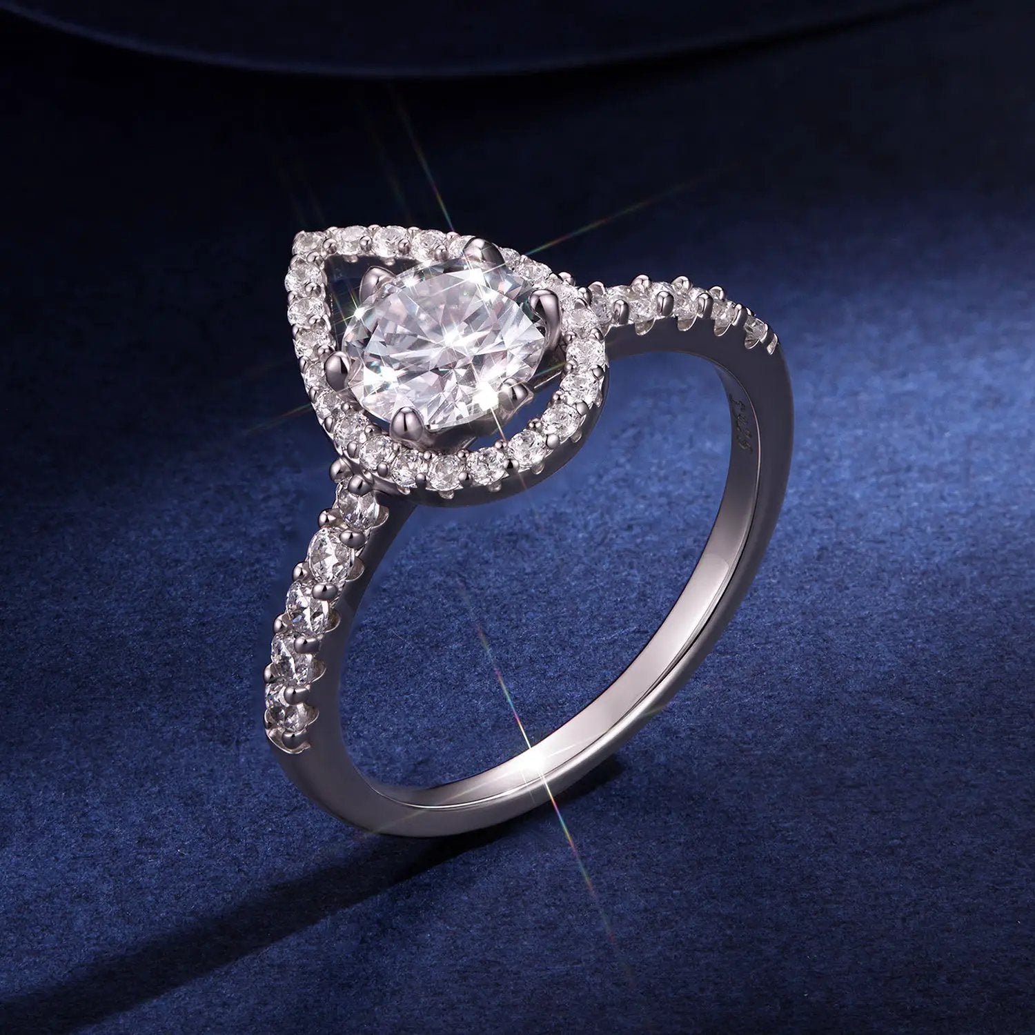 925 Sterling Silver Moissanite ring with 1ct center stone in halo, size 6 for women by Bids.com on Tampa Home & Garden Store