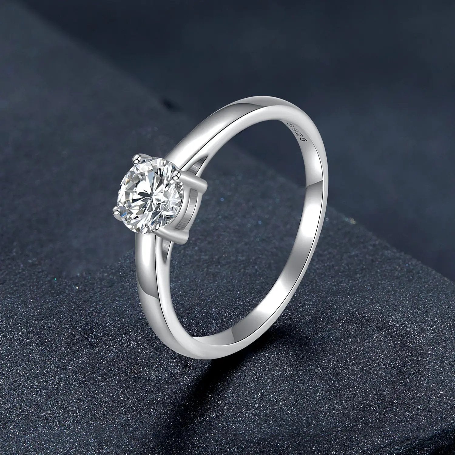 Rings 925 sterling silver moissanite ring with a 0.6ct round center stone, size 6 for women on Tampa Home & Garden Store