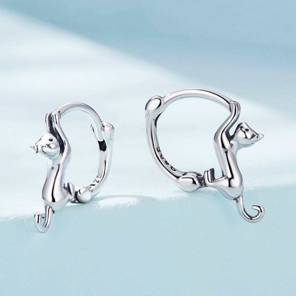 Earrings animal-shaped hoops 1.8 cm sterling silver plated gold finish for women on Tampa Home & Garden Store