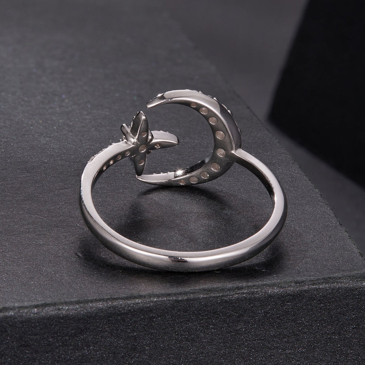 Moissanite ring 925 sterling silver, white gold plated, curved band with dots by Bids.com on Tampa Home & Garden Store