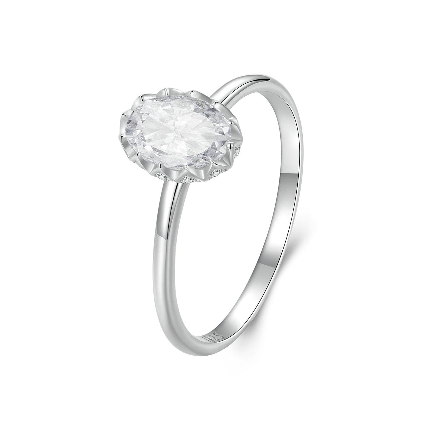 925 Sterling Silver Moissanite Ring 1ct center stone, size 6, by Bids.com on Tampa Home & Garden Store
