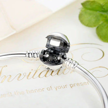 925 sterling silver bracelet with round clasp, 5.8 cm diameter, 0.3 cm thick by Bids.com on Tampa Home & Garden Store