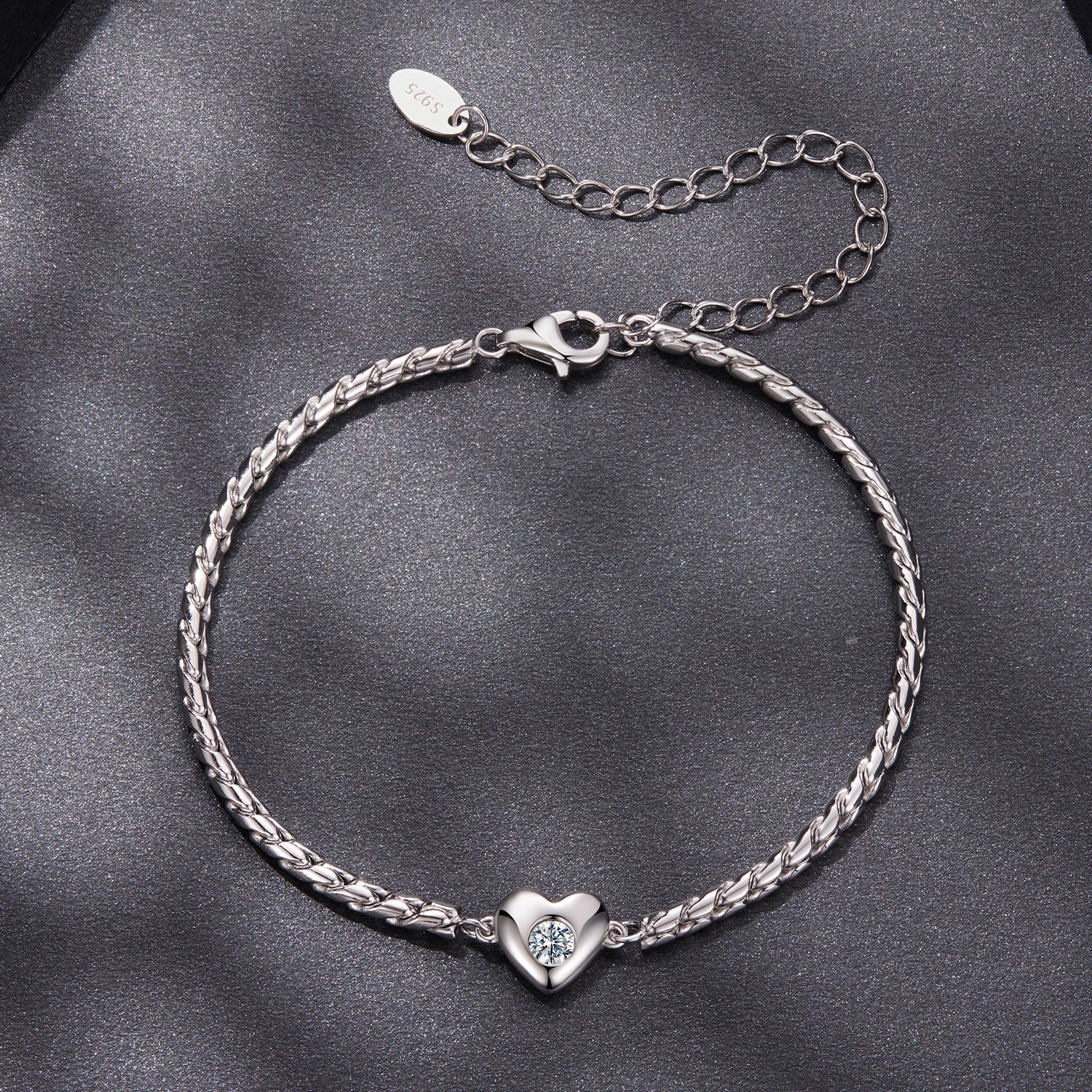 925 Sterling Silver Moissanite Heart Bracelet with adjustable 15+6cm chain and center stone on Tampa Home & Garden Store