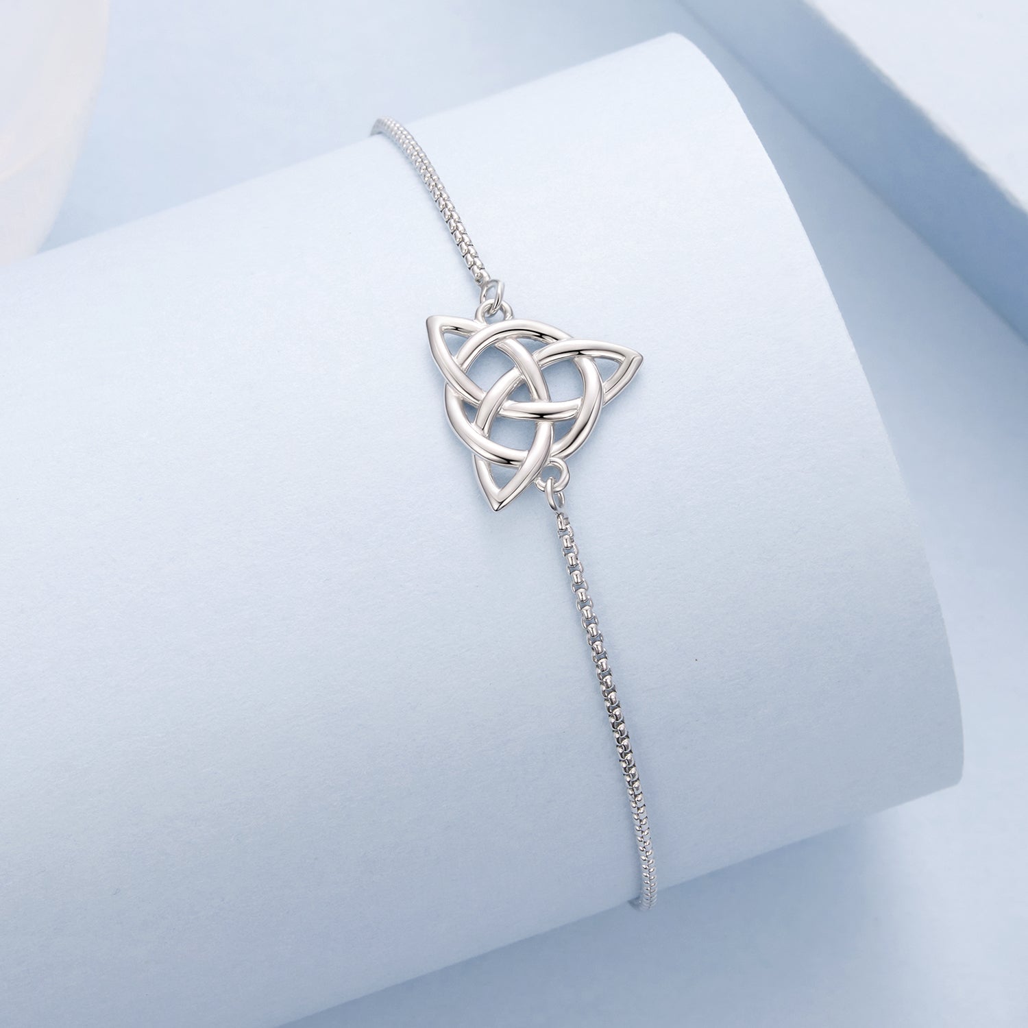 Women's bracelet, 925 sterling silver white gold plated with Celtic knot pendant, 15+6 on Tampa Home & Garden Store