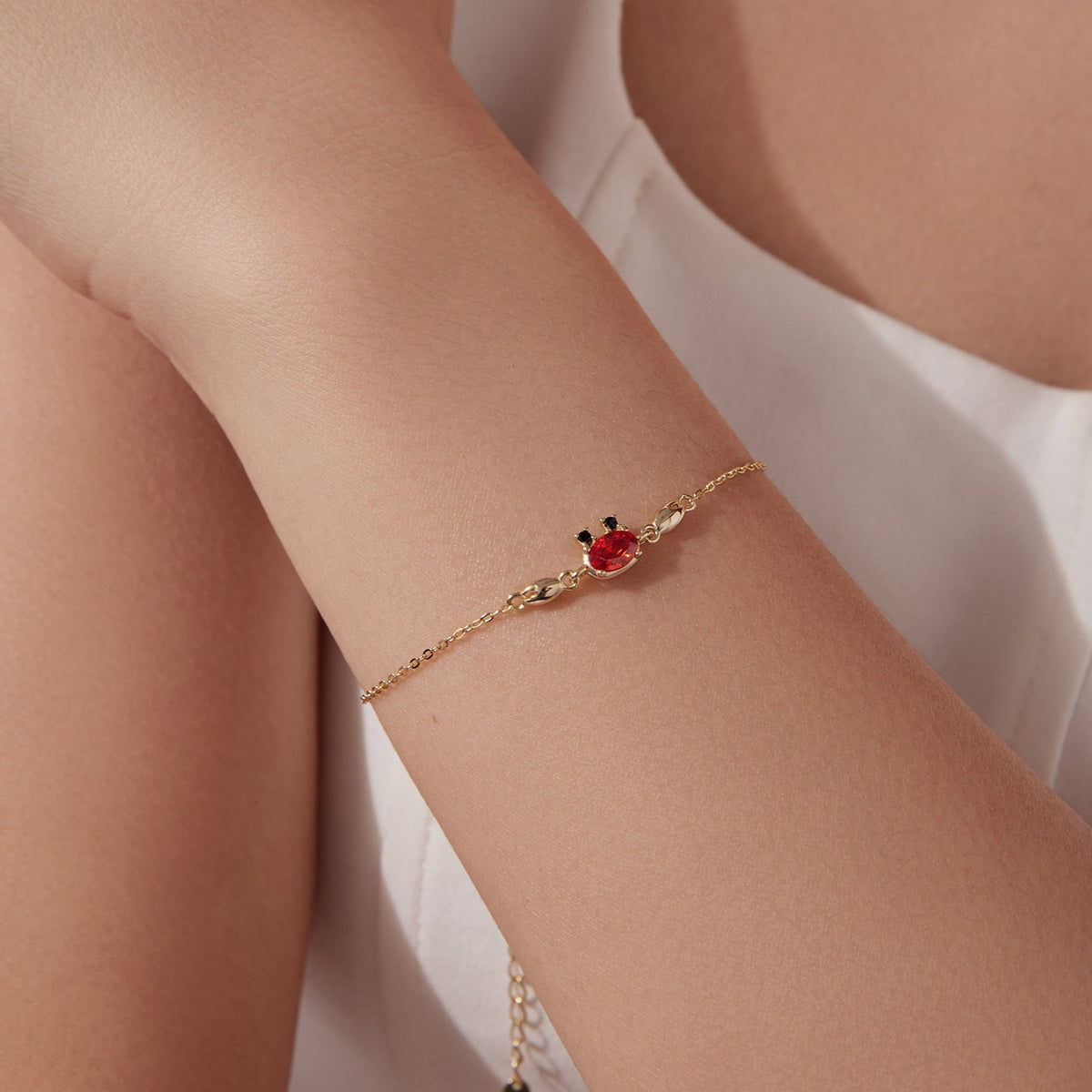 Gold-plated Bids.com bracelet with red CZ centerpiece on a chain, 15+6cm, women's jewelry on Tampa Home & Garden Store