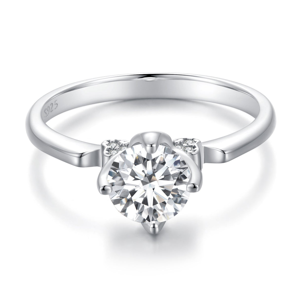 Sterling silver moissanite ring, 1.0ct center, size 8, side accents, by Bids.com on Tampa Home & Garden Store