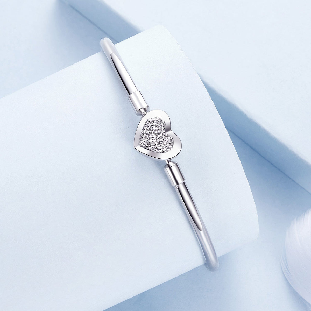 CZ heart bracelet, 925 sterling silver white gold plated, women's size 17, Bids.com on Tampa Home & Garden Store